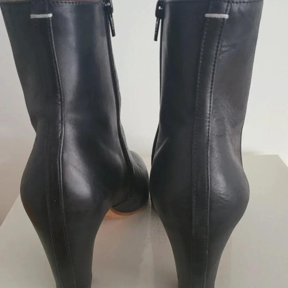 Maison Martin Margiela black boots - Picture 2 of 3